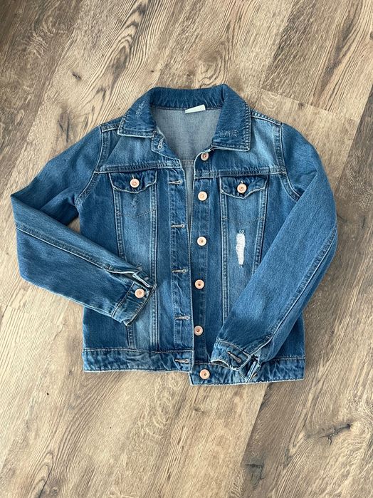 Продавам 2 чисто нови дънкови якета LC Waikiki