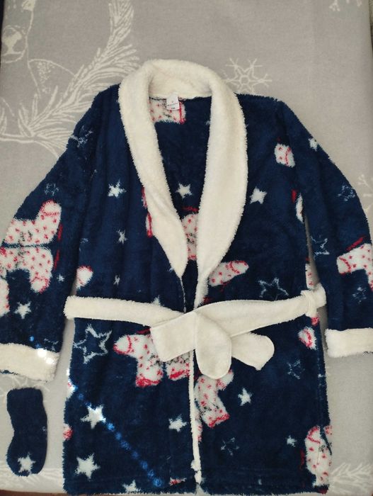 Дамски коледен пухкав халат + маска за сън
