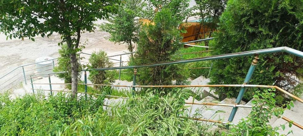 Шошилинч нотурар чойхона сотилади