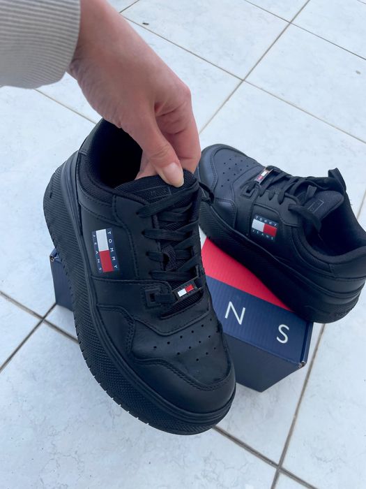 Маратонки/ Кецове Tommy Hilfiger