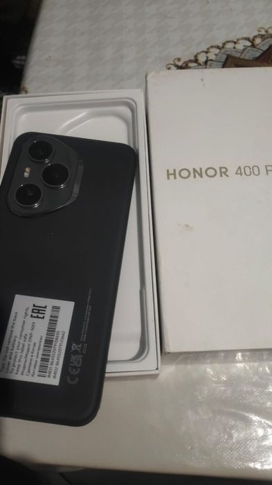 Honor 400 pro0000