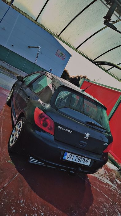 Mașină Peugeot 307