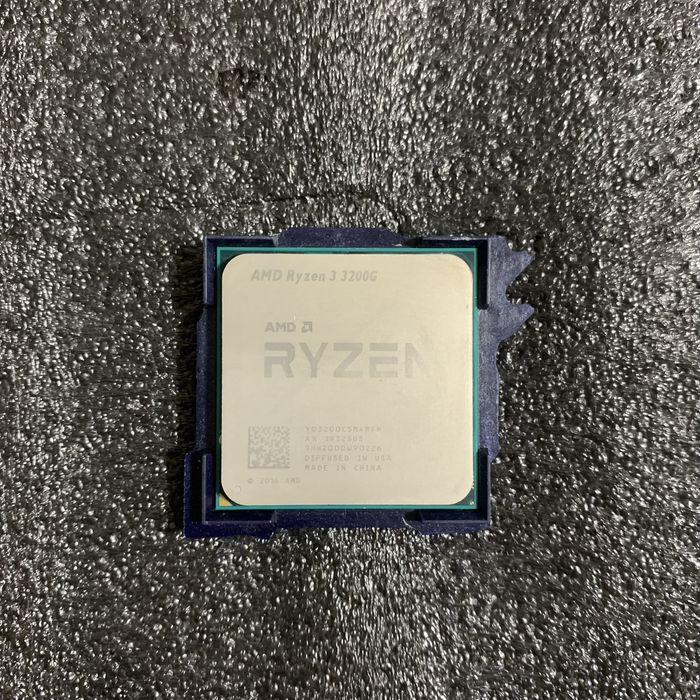 Ryzen 3 3200g + боксовый кулер am4