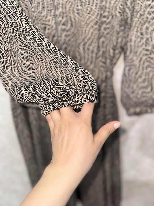 Продаю платья на каждый день