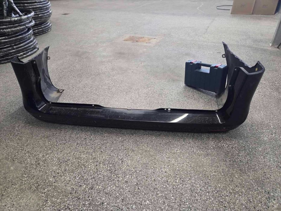 Задна броня Mercedes V-Class W447 фейслифт – черен цвят, оригинал