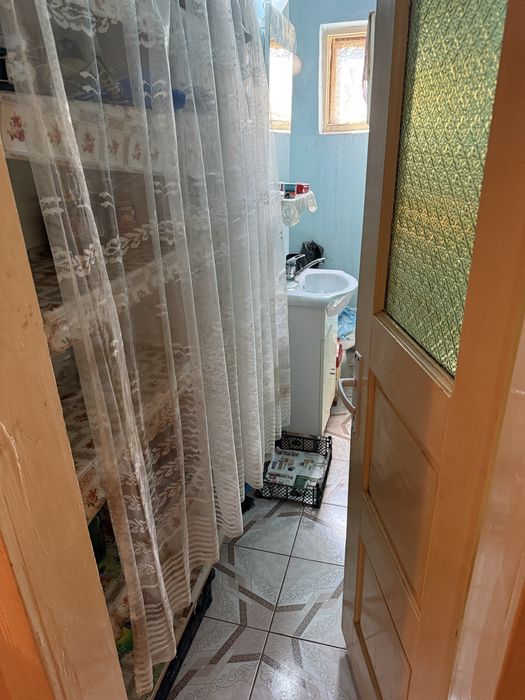 Inchiriez apartament nasaud