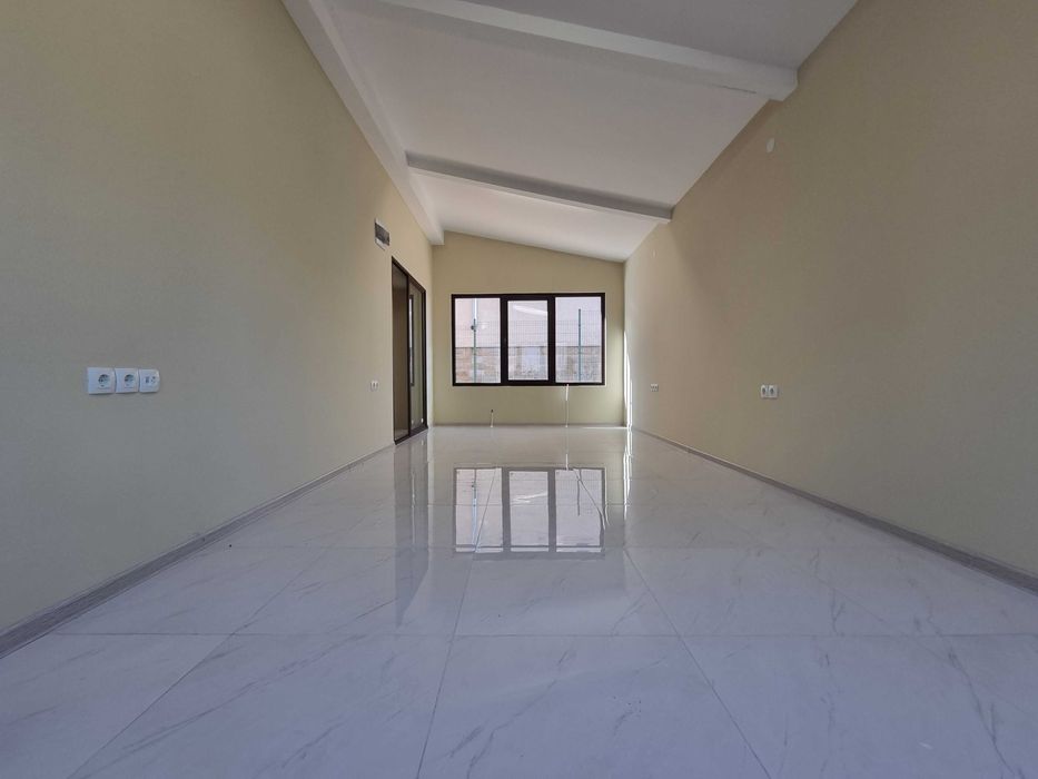 Дава се под наем Офис в Горна Оряховица - 226 кв.м за 178.5 € - Снимка #8