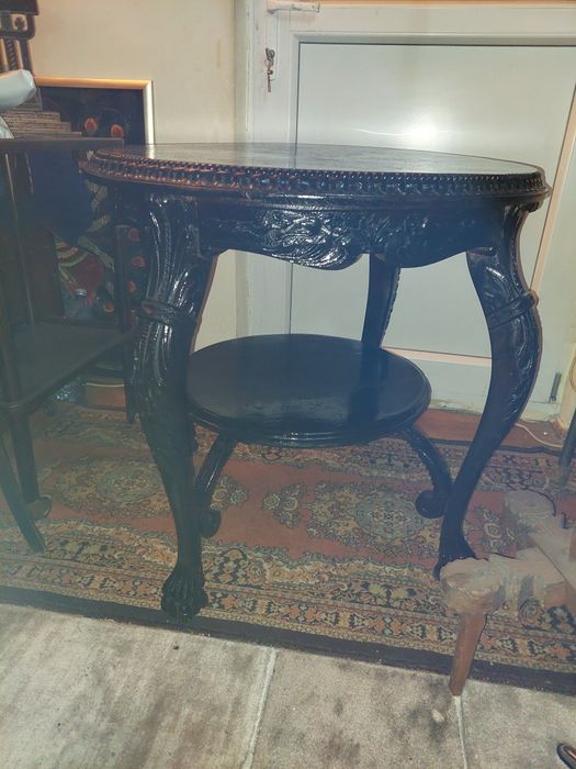 Masa bronz blaturi onix și masa stejar sculptat