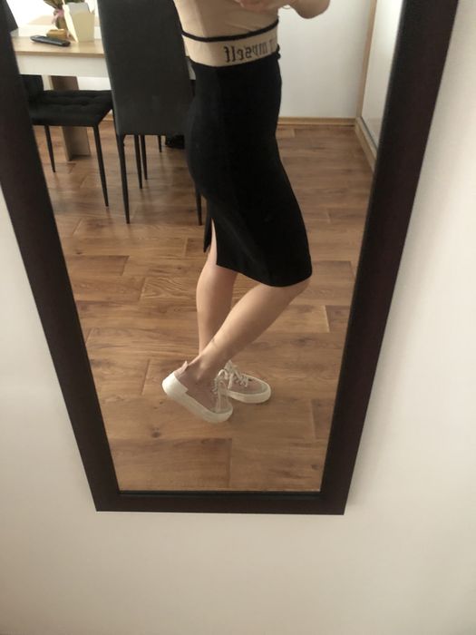Дамска пола avin