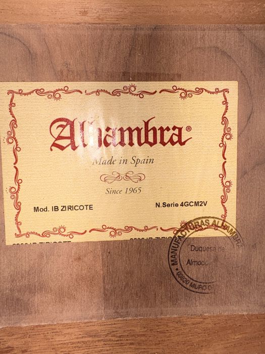 Chitara Clasica Alhambra