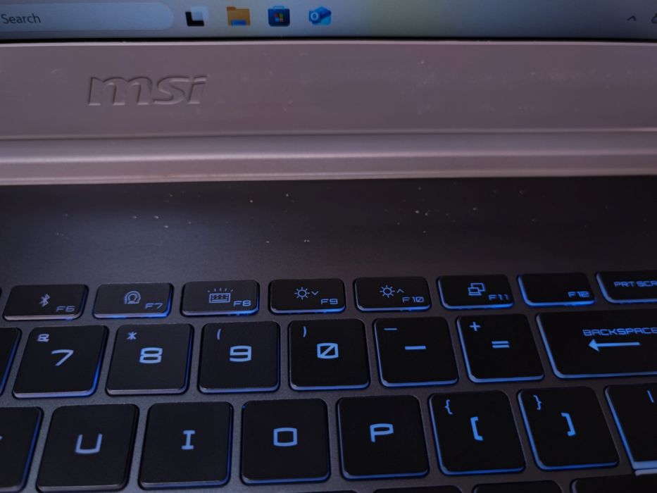 MSI THIN 15B12UC i7-12650H 2.3GHz RTX 3050(4GB) SSD512/16GB | #D95400