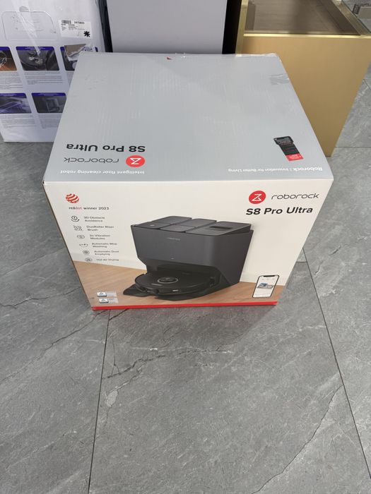 Aspirator robot Roborock S8 Max Ultra  nou