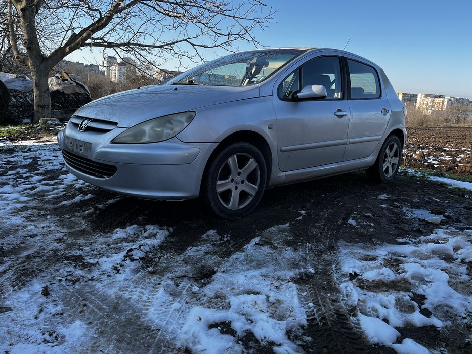 Продавам  Peugeot307  на  части