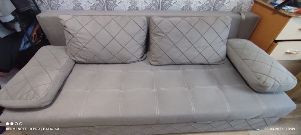 Тахта в хорошем состоянии