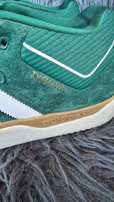 Adidas Tyshawn Jones