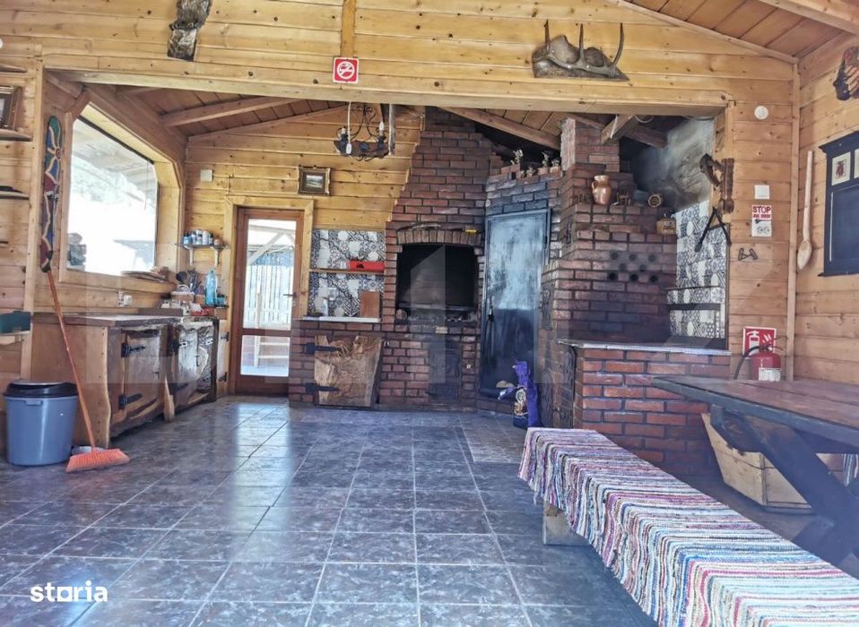 Cabana/Casa de vacanta in Molid, SV, 136 mp, teren cu 3300 mp, Iaz cu