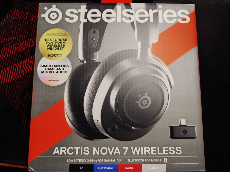 Наушники Arctis Nova 7