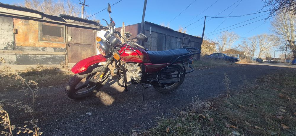 Мотоцикл 200кубов