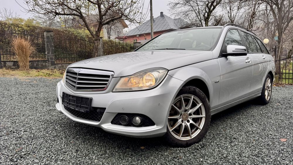 Mercedes Benz C Class C200 cdi W204 Euro 5 facelift impecabil