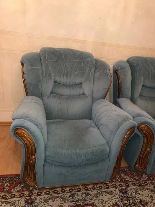 Диван с креслом угловой