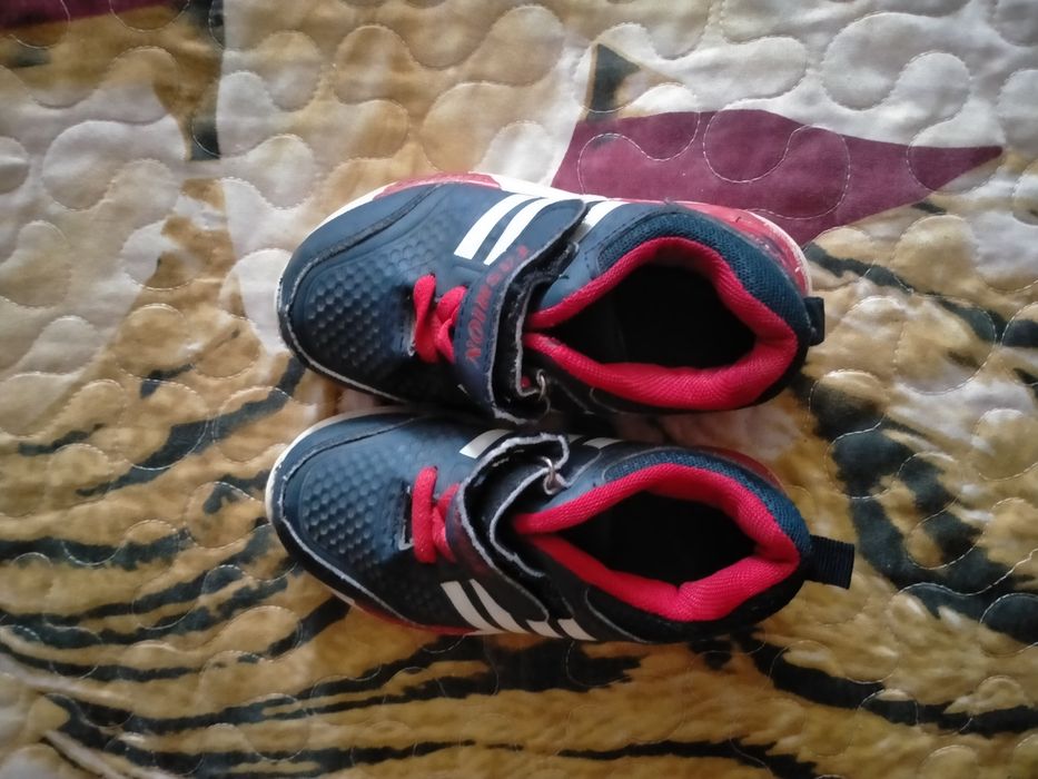 Продаю кросовки.