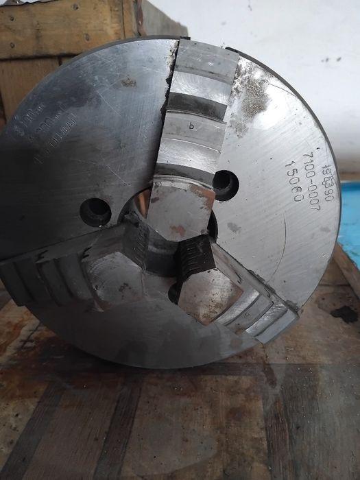 Токарный патрон новый