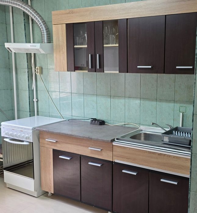 Mobila de bucatarie de vanzare