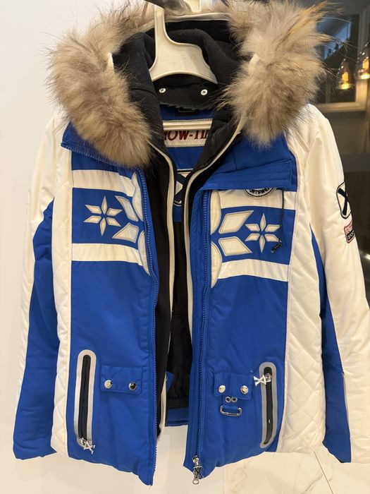 Дамско ски яке с естествена кожа на качулката, размер 36