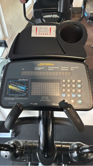 Bicicletă eliptică Life Fitness 9500HR