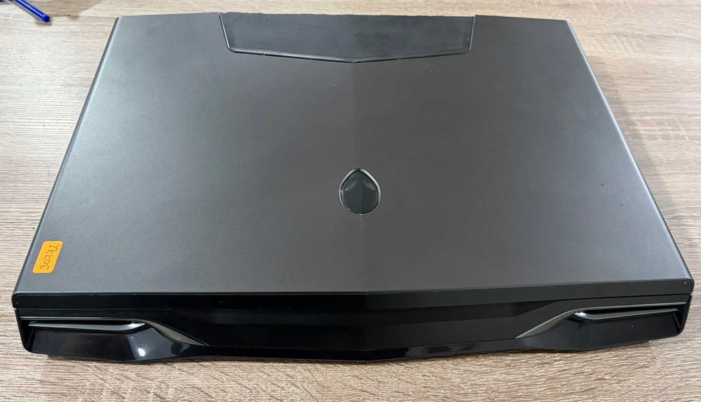 DELL Alienware M18XR1