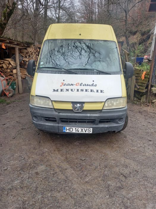 Vând Peugeot Boxer
