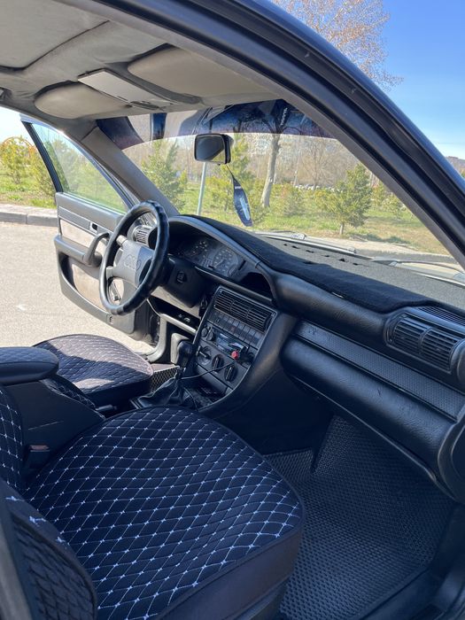 Продам Ауди 100 c4 2.3