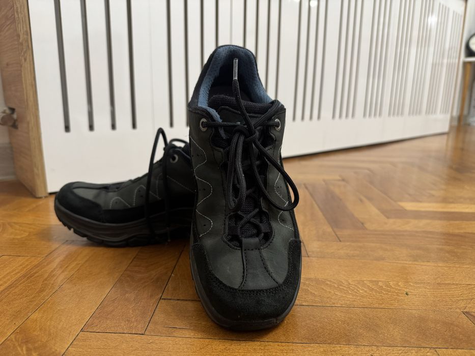 Планински обувки - Lowa