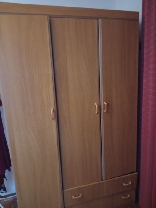Шифонер трехдверный