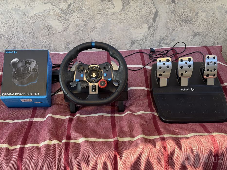 Logitech G29 + Driving Force Shifter + педали — идеальное состояние