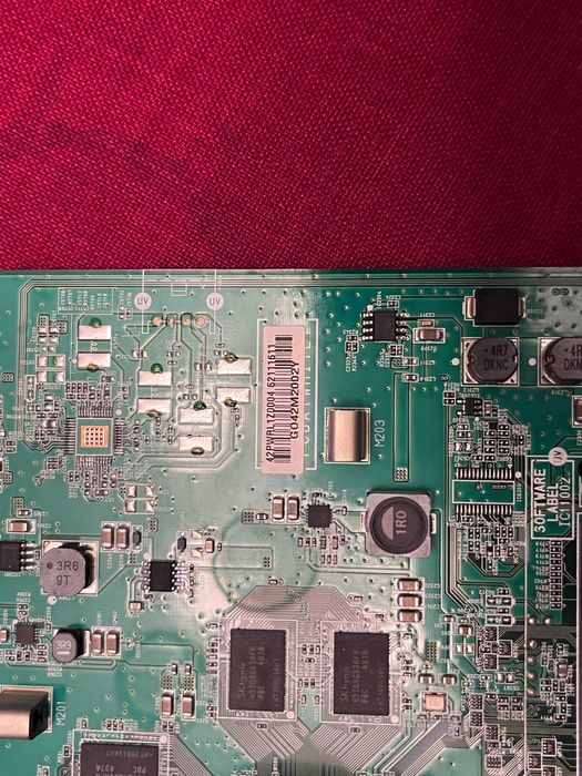 Основна управляваща платка за телевизор LG модел 55EA970V. Каталожен номер на платката - EBT 62667908