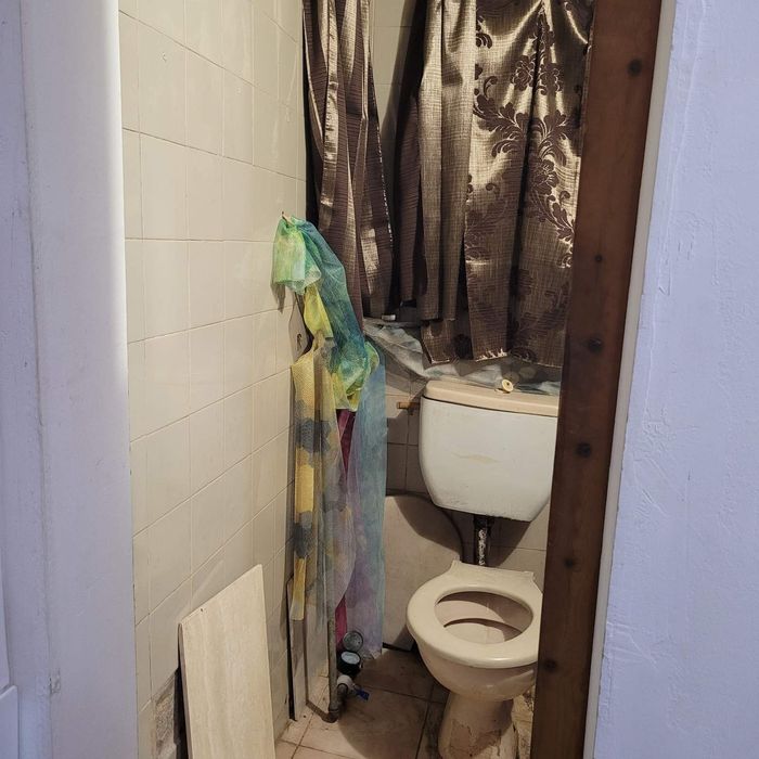 Продава се Магазин в Плевен, Идеален център - 48 кв.м за 938 €/кв.м - Снимка #6