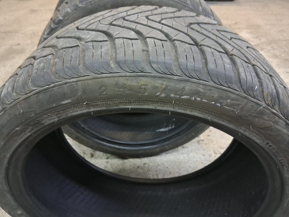 гуми-зимни  245/40/19