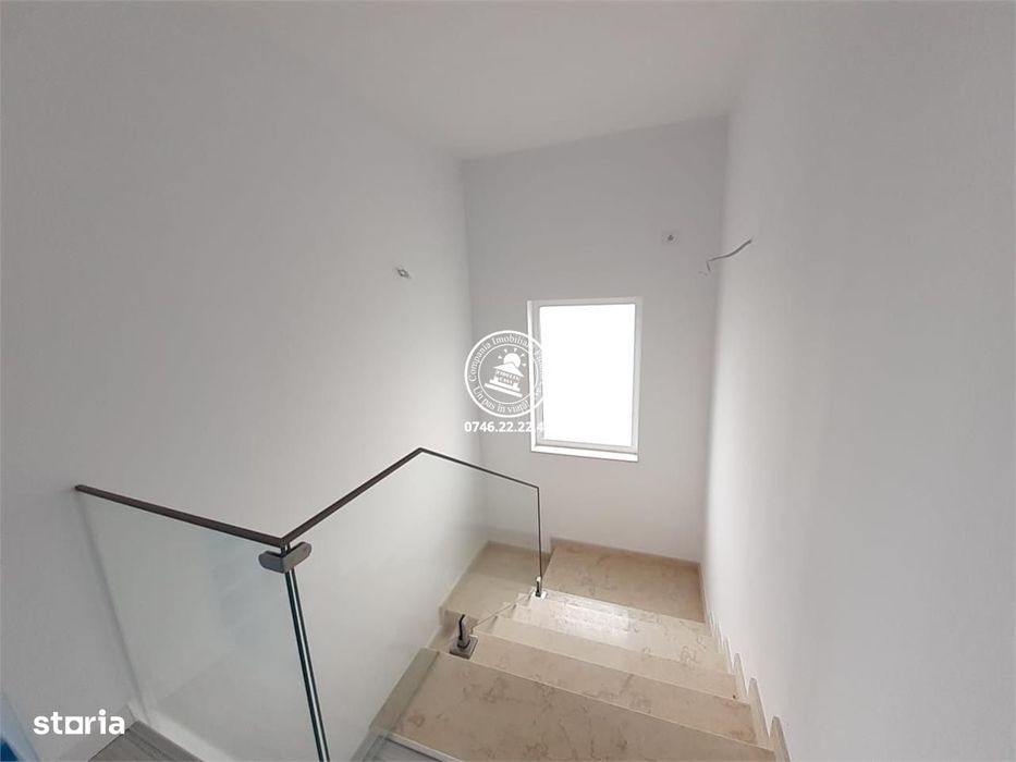 Vila  de vanzare  Rediu,