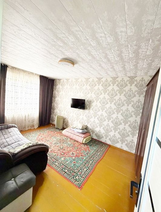Ijaraga kvartira beriladi Shota rustaveliy 1 xona 4 etaj zur uy