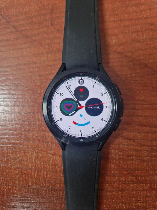Samsung Galaxy Watch 4 Classic Часы