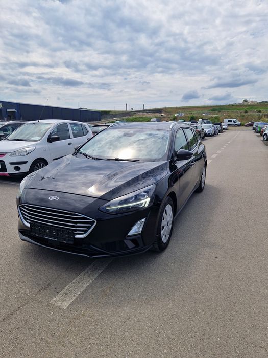 FORD Focus 2019 — imagine 3