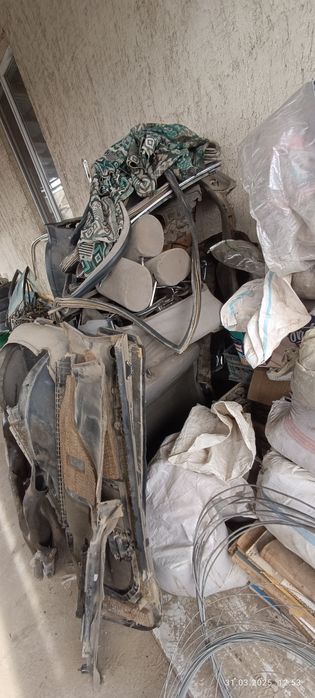 Продам запчасти Ауди а6 с4 универсал