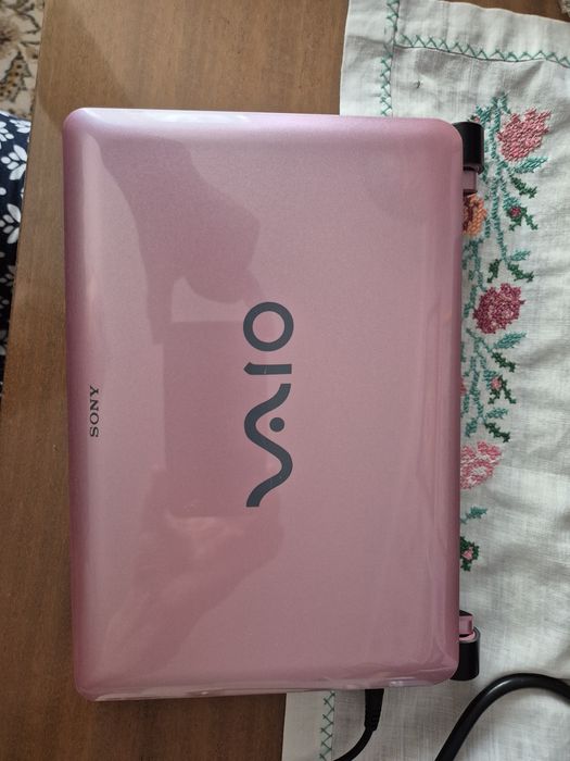 Ноутбук  SONY 10.1'