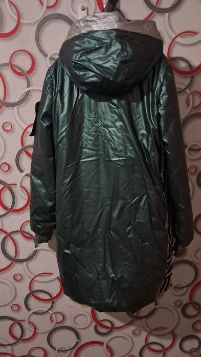 Продам куртку Anernuo