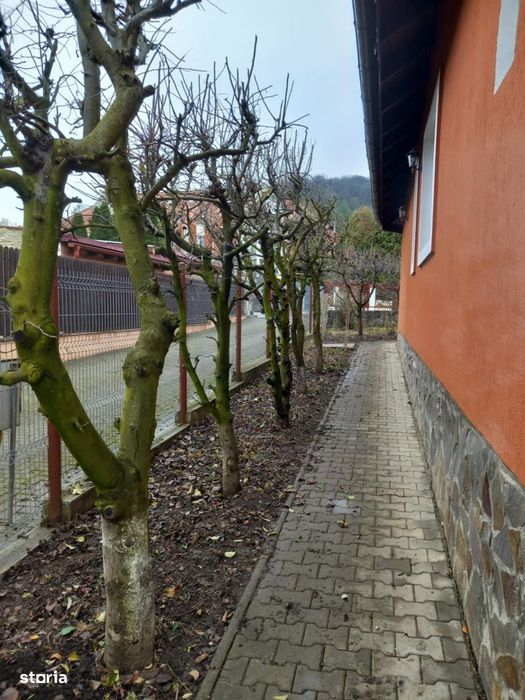 Casă de vânzare Mediaș, Binder Bubi, vis-à-vis de hotel (Fără agenții)