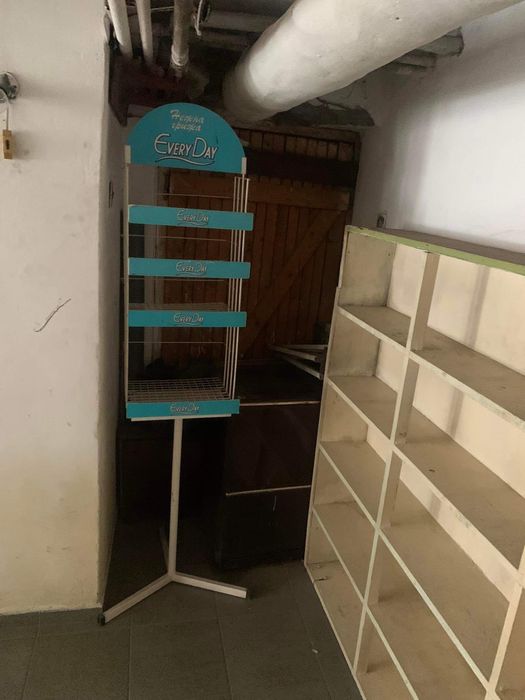 Дава се под наем Гараж / Паркомясто в Плевен, Идеален център - 20 кв.м за 102 € - Снимка #1