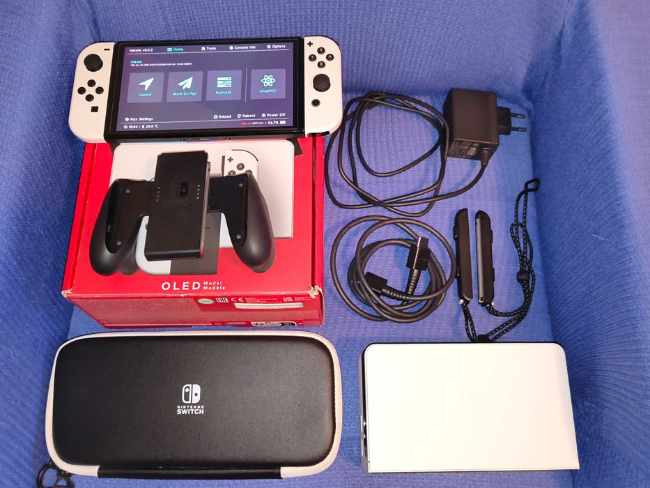 Nintendo Switch OLED modat full box card 512 GB cu 30 jocuri