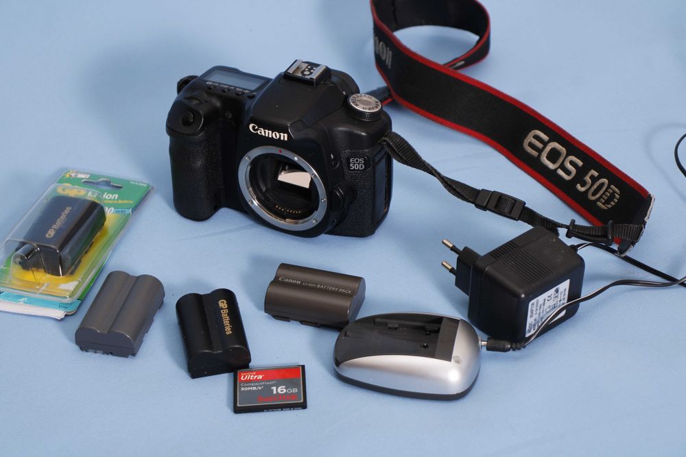 Фотоапарат Канон 50 Д с обектив