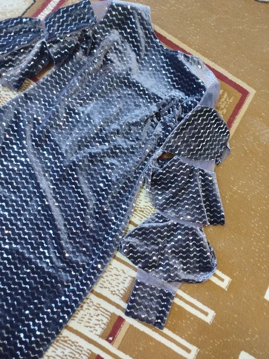 Jenskiy ayollar uchun koylak